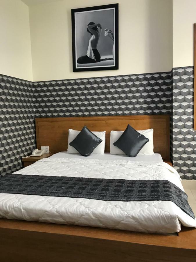 הו צ'י מין סיטי 10H Hotel מראה חיצוני תמונה